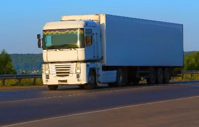 Bursa ile Çeşme Arası Öğrenci Eşyası Taşıma